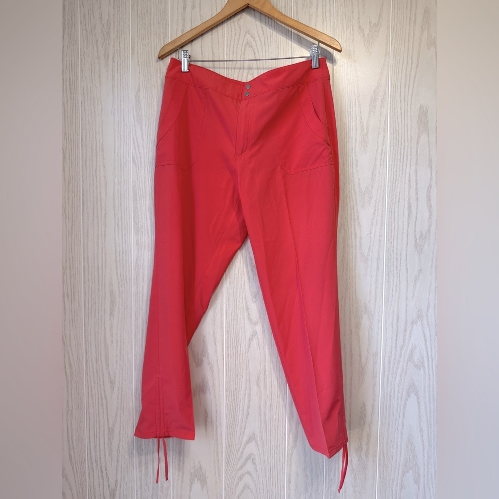 DRESSBARN Sunday Coral Cropped Active Pants with Ankle Ties Size 10 LNC